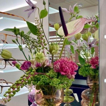 Blumenabo modern asymmetrisch