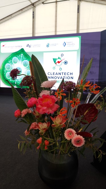 Bühnengesteck Eventfloristik