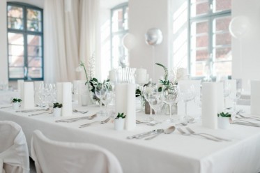 Thema: White Wedding