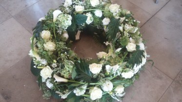 Trauerkranz exotisch