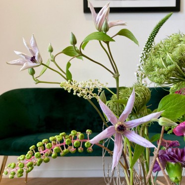 Blumenabo in Corporate Design Farben